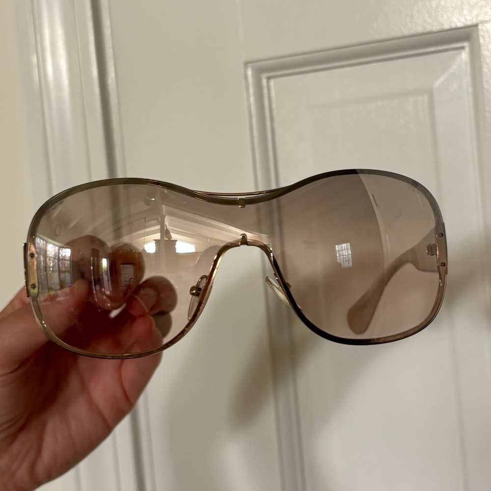 Vintage Prada sunglasses - Picture 3 of 6